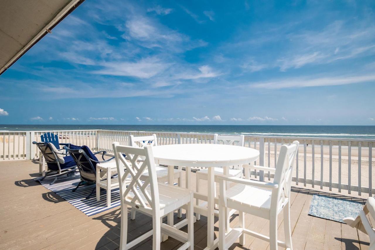 Just Beachy By Oak Island Accommodations Exterior photo