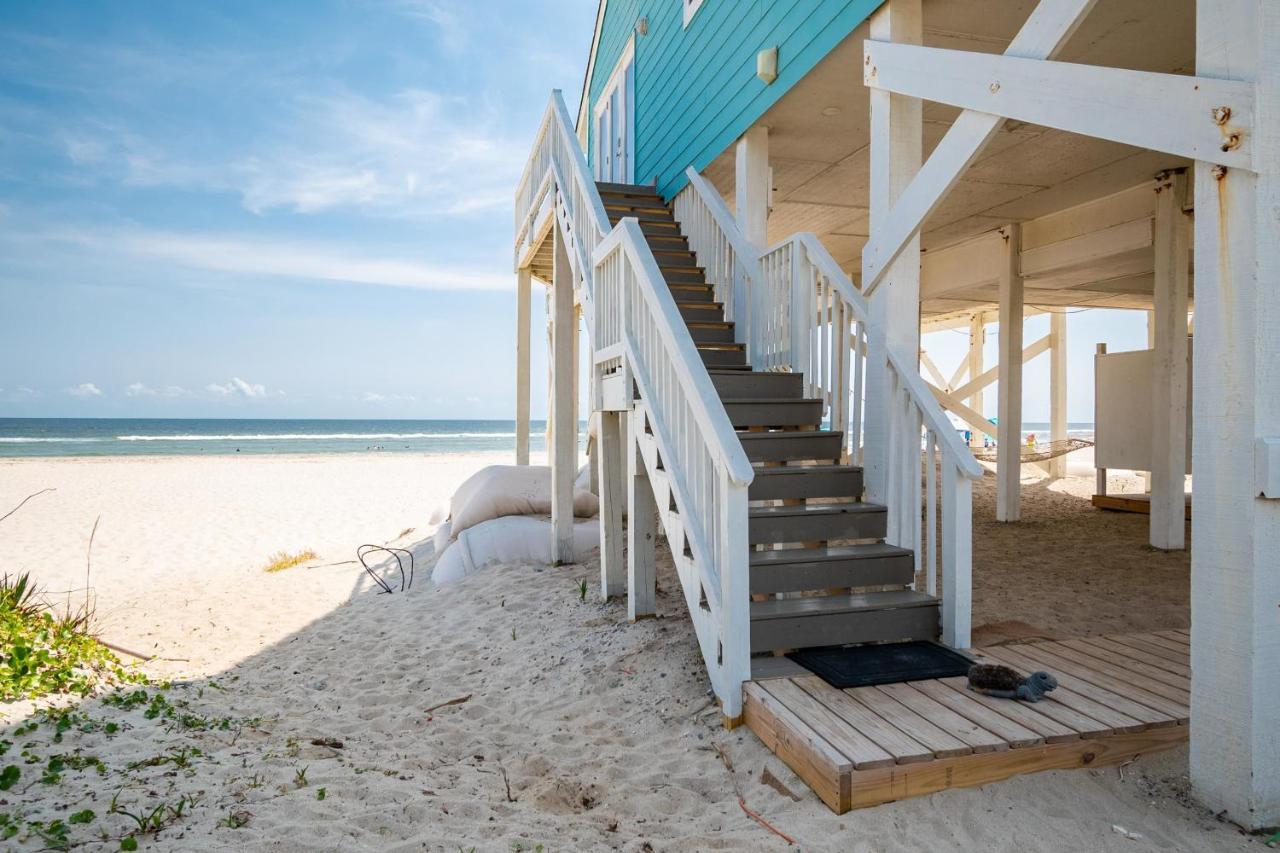 Just Beachy By Oak Island Accommodations Exterior photo