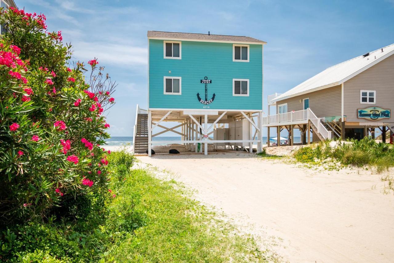 Just Beachy By Oak Island Accommodations Exterior photo